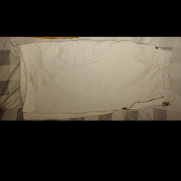 Five pairs of men's designer shorts - Picture 5 of 8